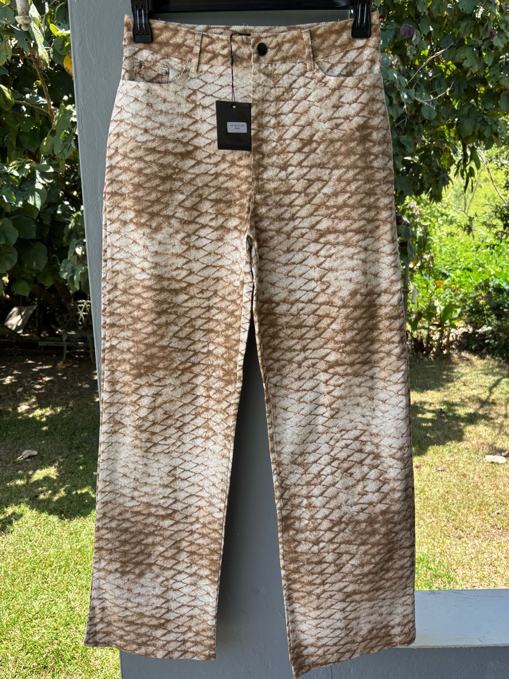 Straight-Leg Women’s Pants in Beige Brown Pattern